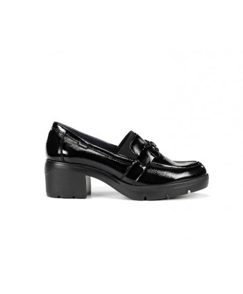 MOCASÍN CHAROL CADENA TACÓN