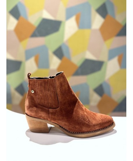 BOTÍN CAMPERO SERRAJE