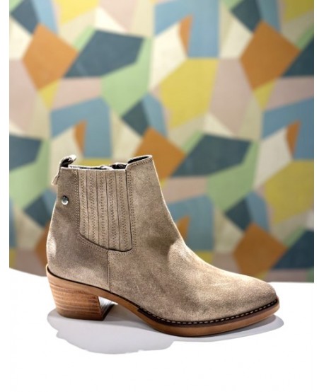 BOTÍN CAMPERO SERRAJE