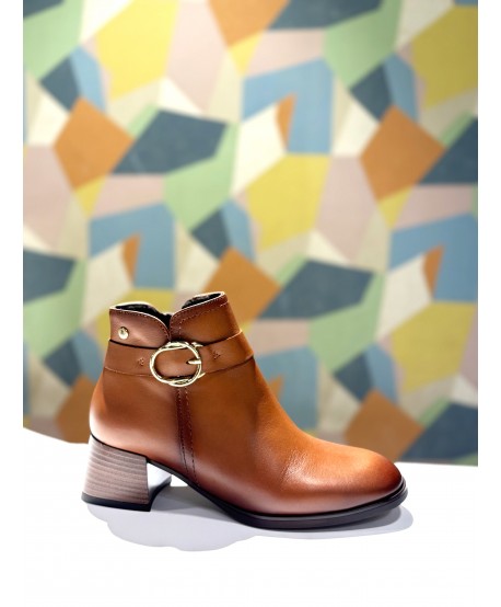 BOTÍN TACÓN HEBILLA