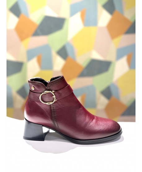 BOTÍN TACÓN HEBILLA